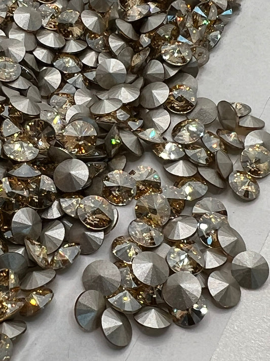 Swarovski® Rivoli Golden Shadow 6mm