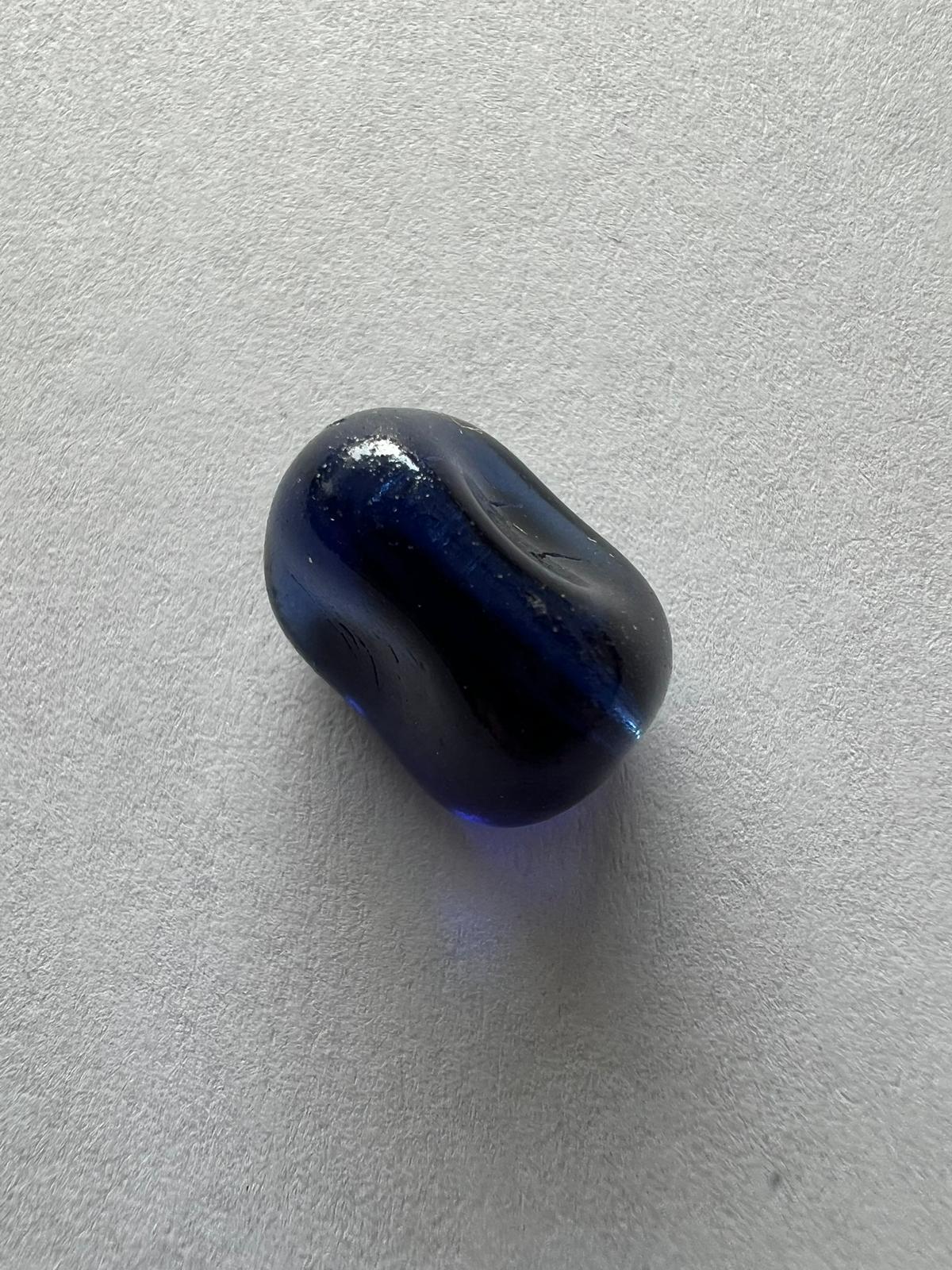 5704 Vintage Acryl Perlen Dunkelblau 14mm