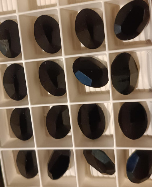 Swarovski® Fancy Vintage Oval Jet Unfoiled 18x13mm