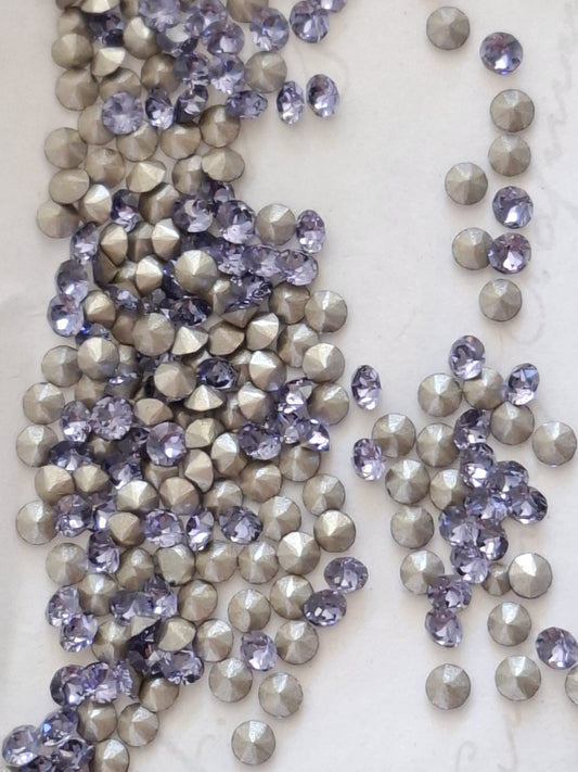 Swarovski® Chaton Tanzanite PP14