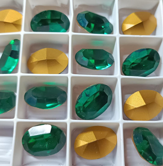 Swarovski® Fancy Vintage Oval Emerald Gold Foiled 18x13mm