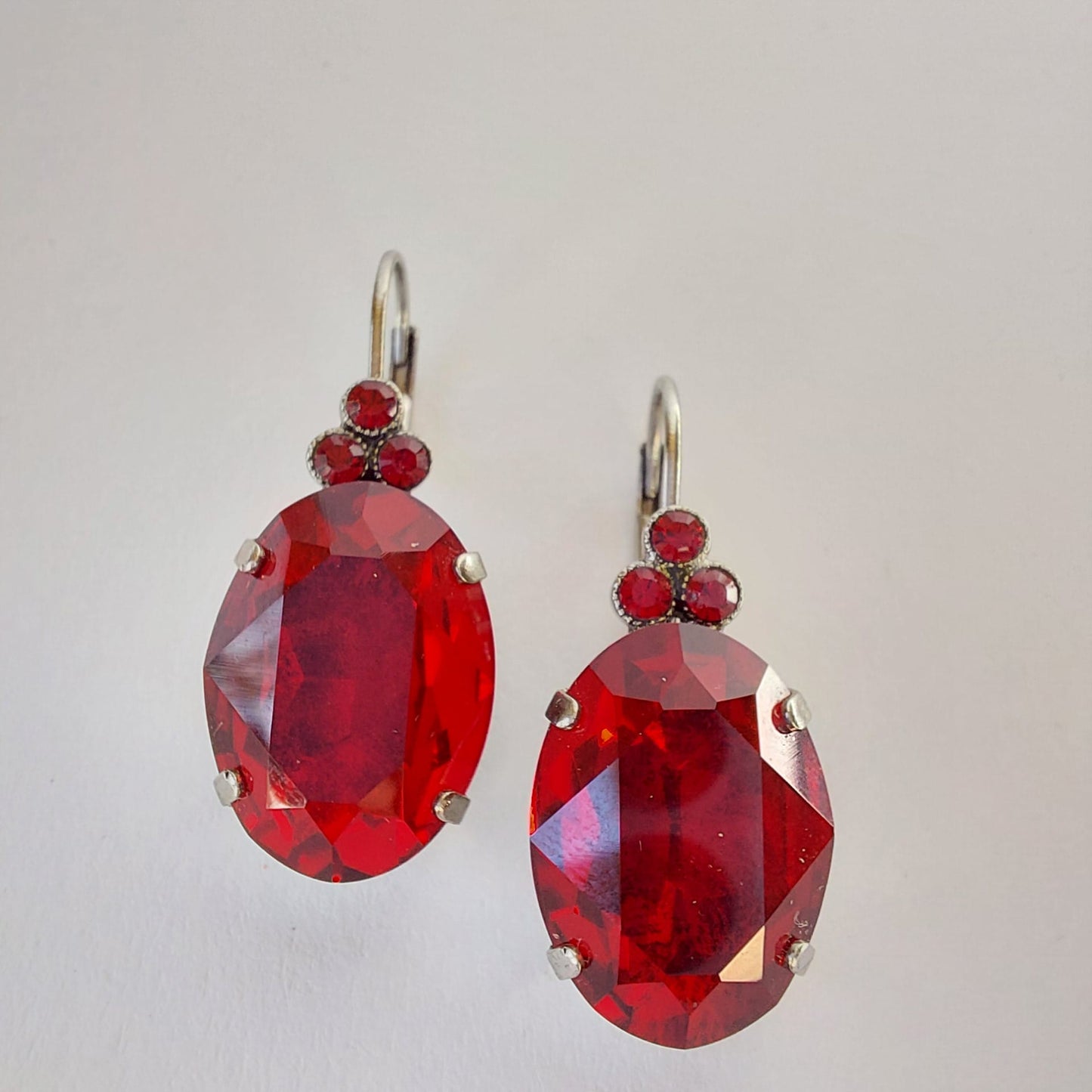 3424 Vintage-Ohrringe mit Swarovski Kristallen 34mm