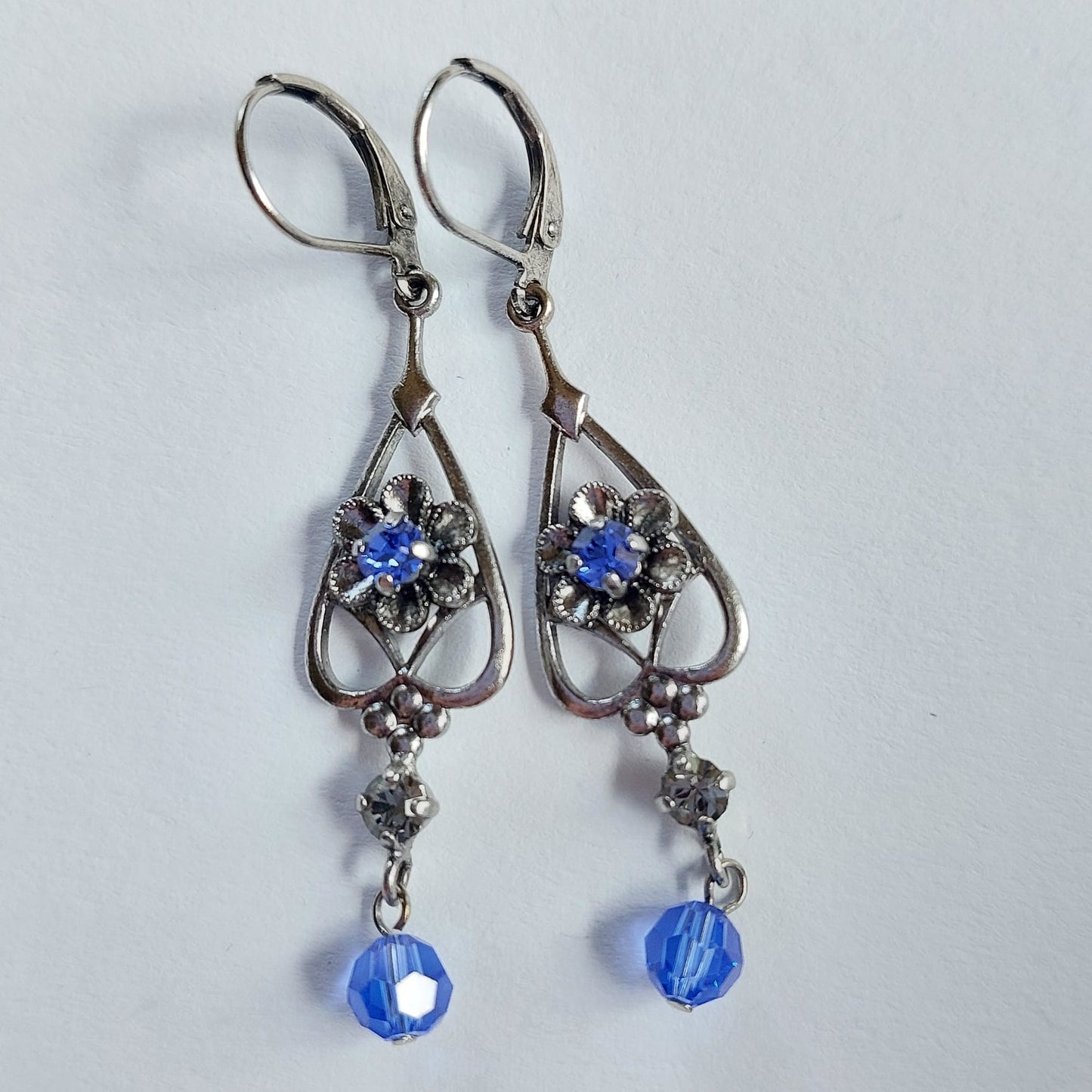 3569 Vintage Ohrringe mit Swarovski Kristallen 55mm