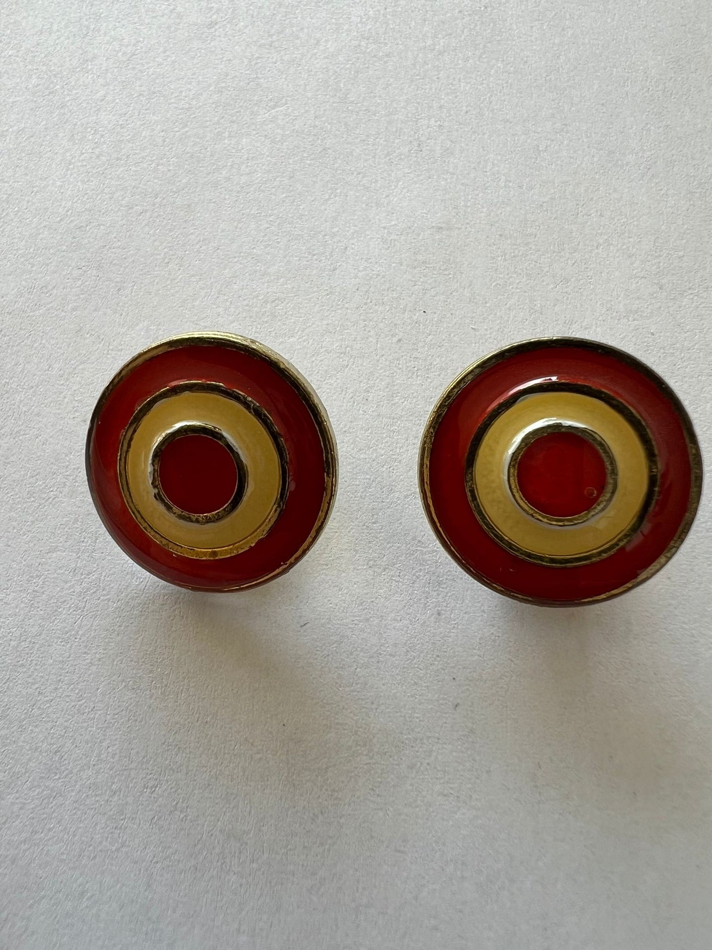 3023 Vintage Emaille Ohrclip 20mm