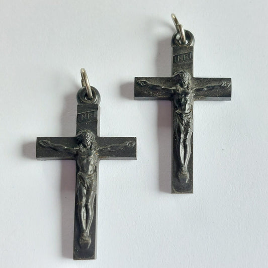 5599 Vintage Kreuz Anhänger 34mm