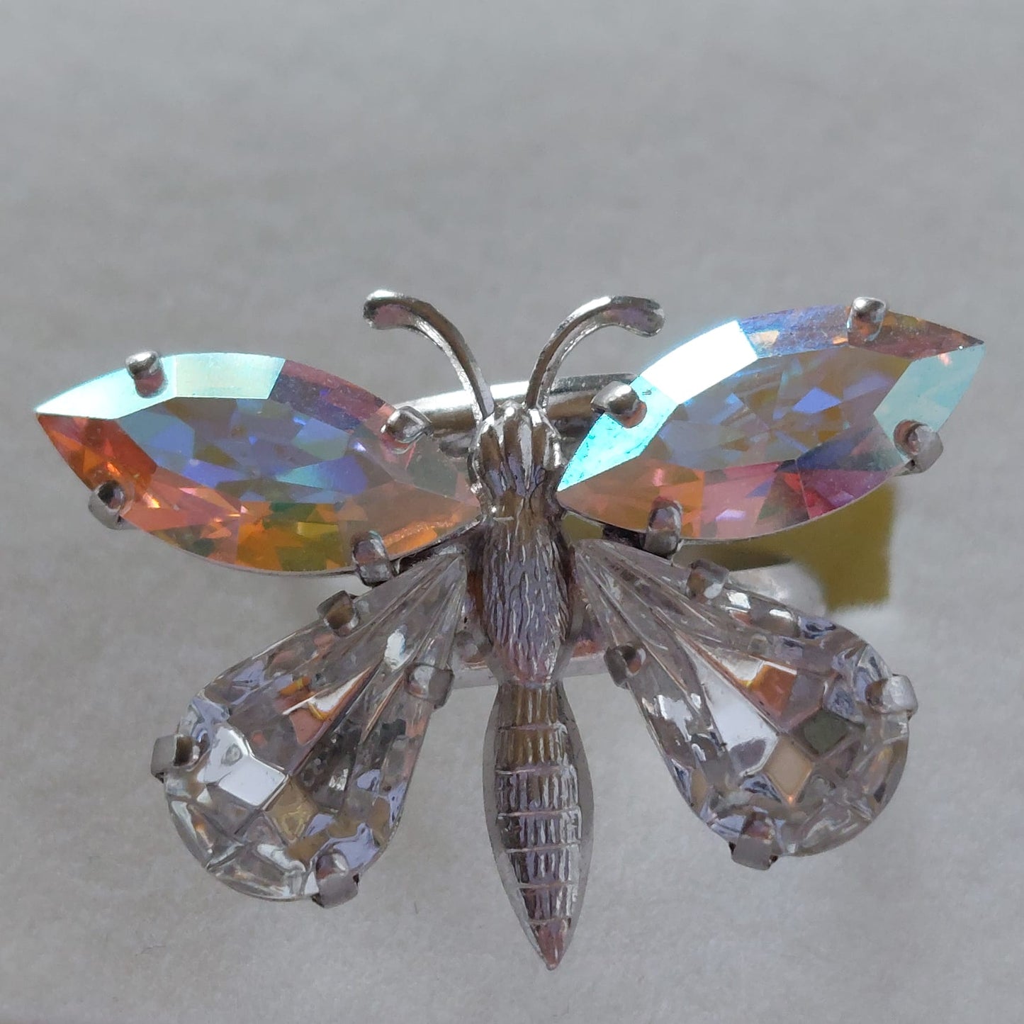 9820 Vintage Ring made with Swarovski Kristallen 30x20mm