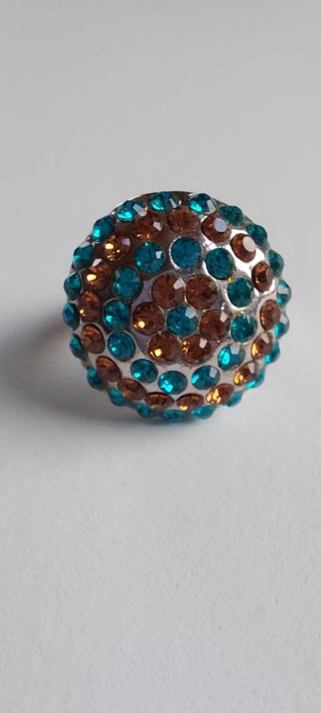 9932 Vintage Ring made with Swarovski Kristallen 25mm