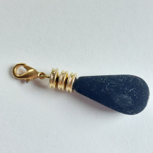 Samt Accessoire-Anhänger mit Swarovski Kristallen 58mm