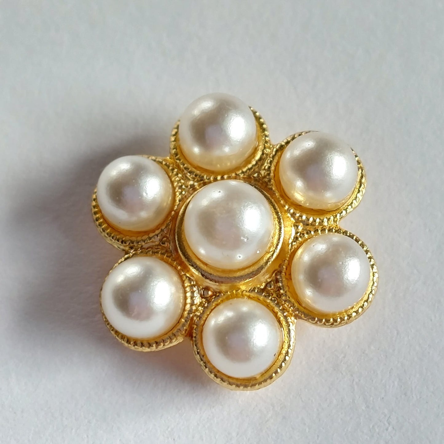 4086 Knopfe mit Swarovski Perlen 17mm
