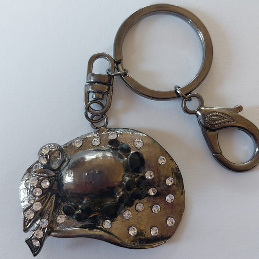 2994 Vintage Schlüsselanhänger mit Swarovski Crystals