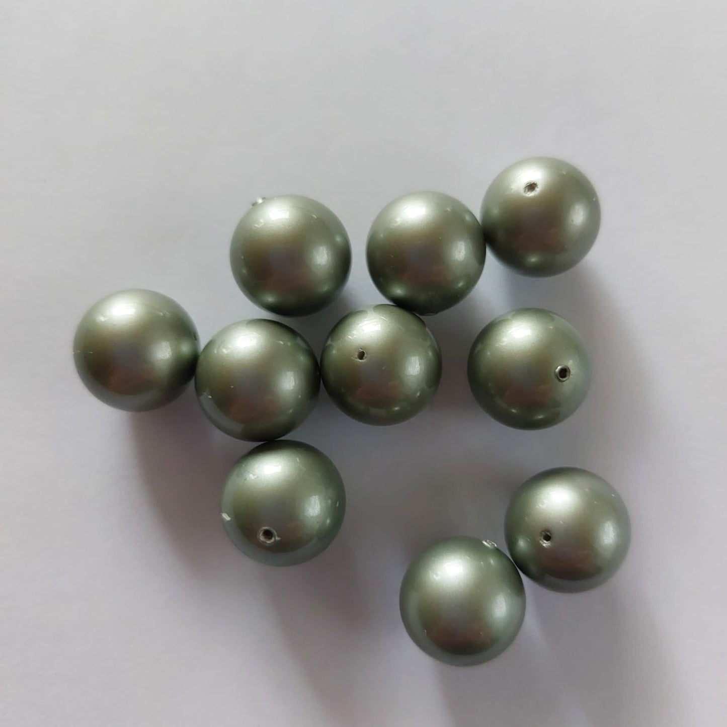 Swarovski® Pearl Powder Green Pearl 12mm