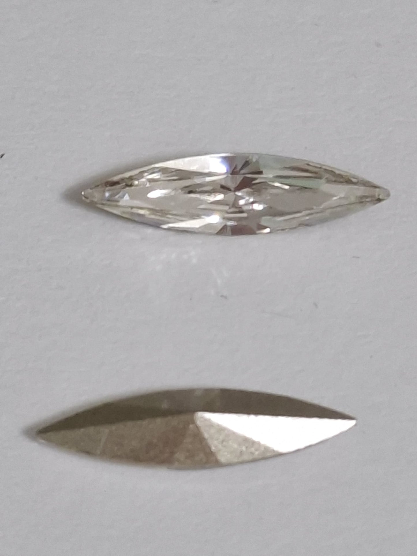 Swarovski® Fancy Sphinx Eye Crystal 15x4mm