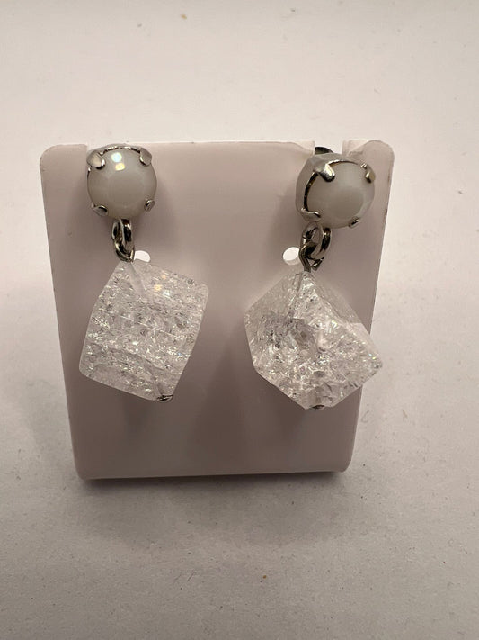 30607 Vintage Swarovski Kristallen Ohrhanger 9mm