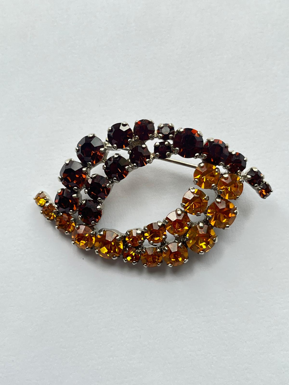 8570 Vintage Swarovski Kristallen Brosche 50mm