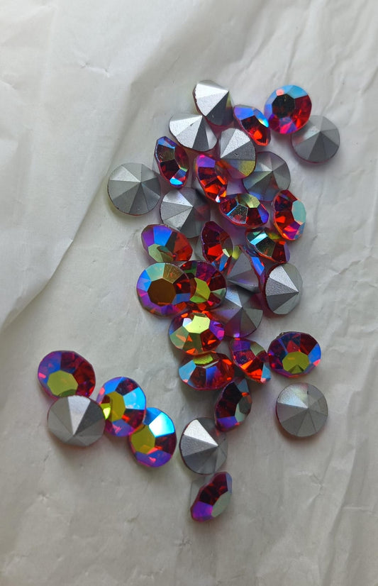 Swarovski® Chaton Vintage Hyazinth Aurore Boreale Silver Foiled SS39