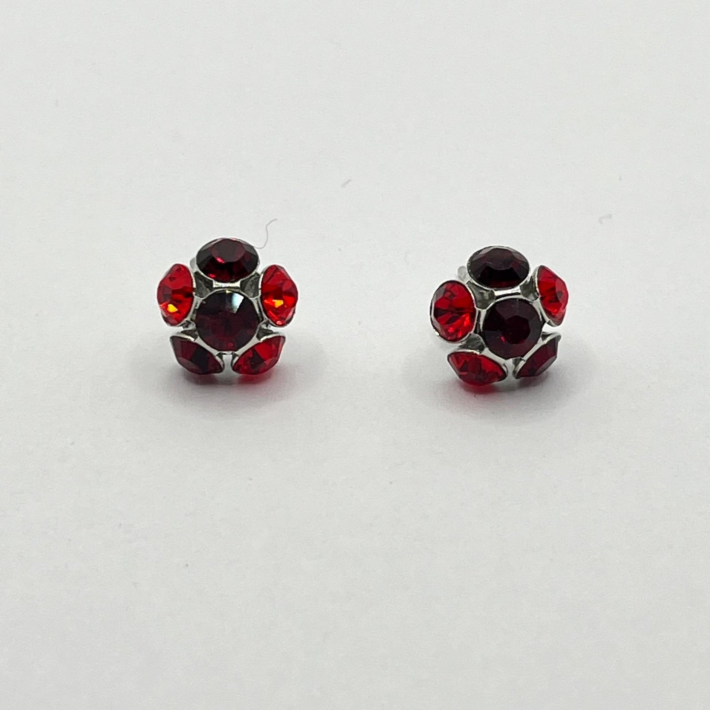 30681 Vintage Swarovski Kristallen Ohrhanger 9mm