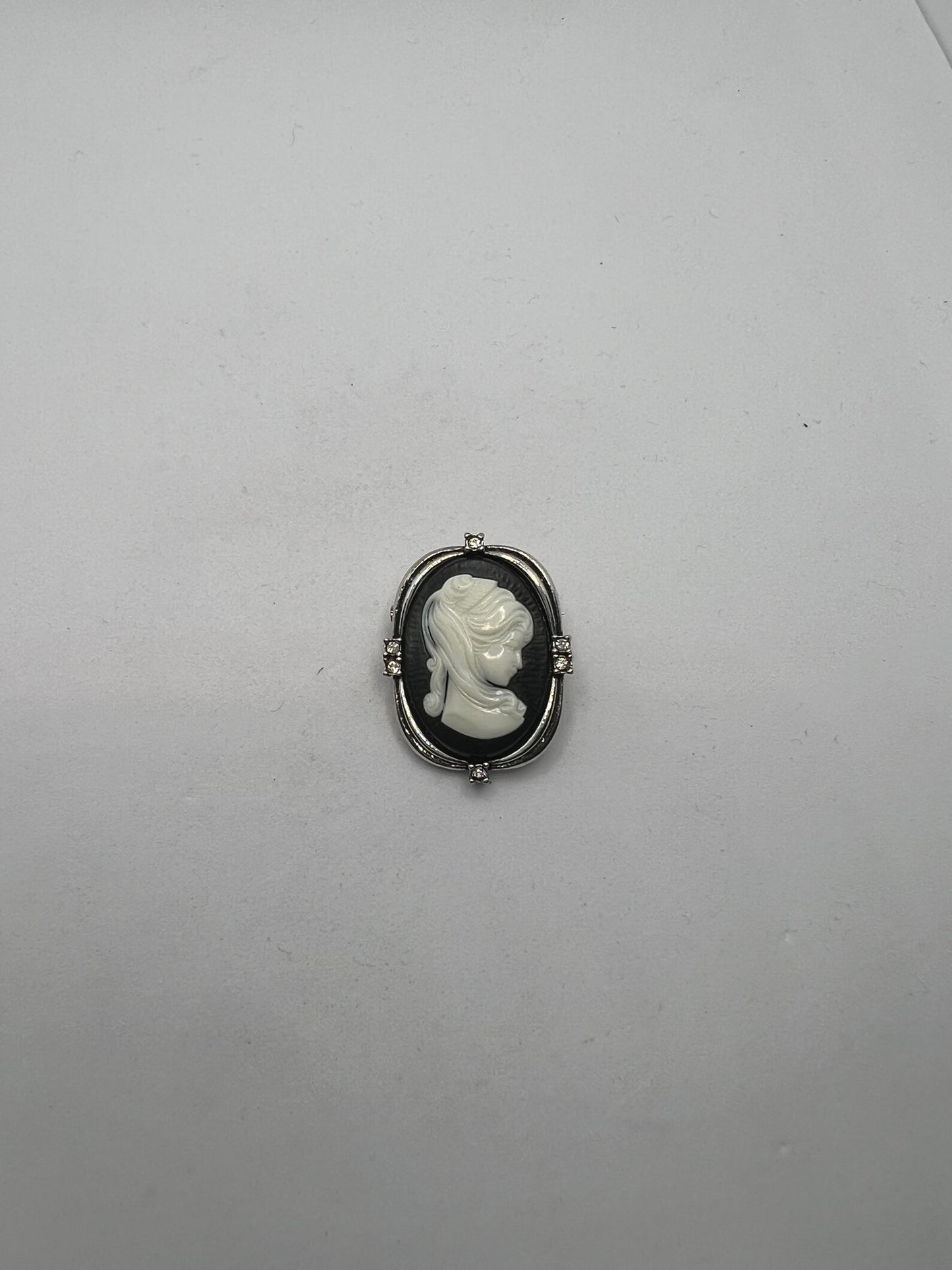 8871 Vintage Kamee Cabochon Brosche 30mm