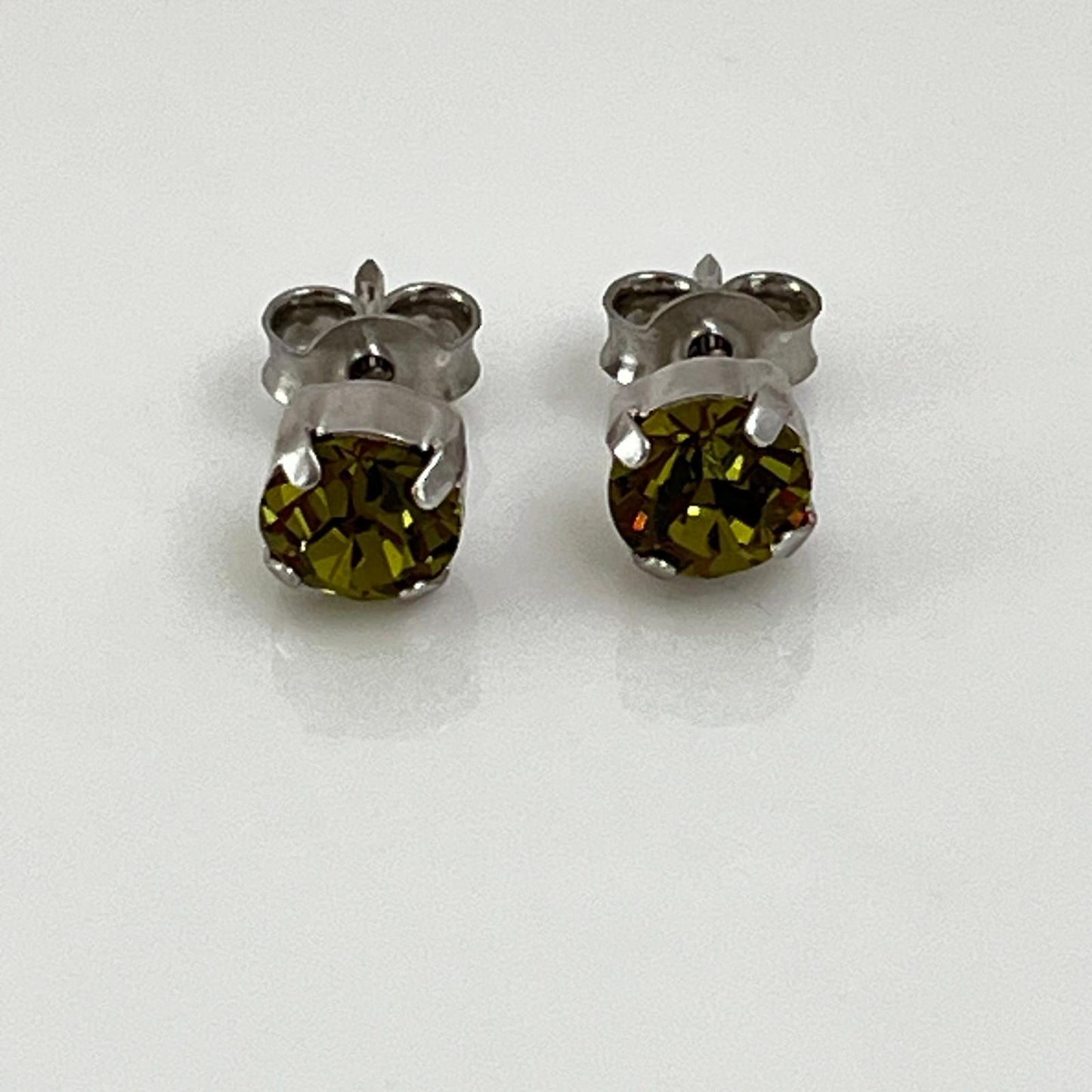 30333 Vintage Swarovski Kristallen Ohrstecker 5mm