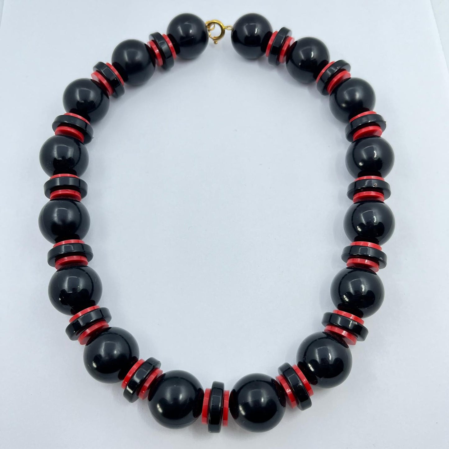 6496 Vintage Kunststoff Perlenkette mit Rhodium vergoldet federringverschluss 45cm