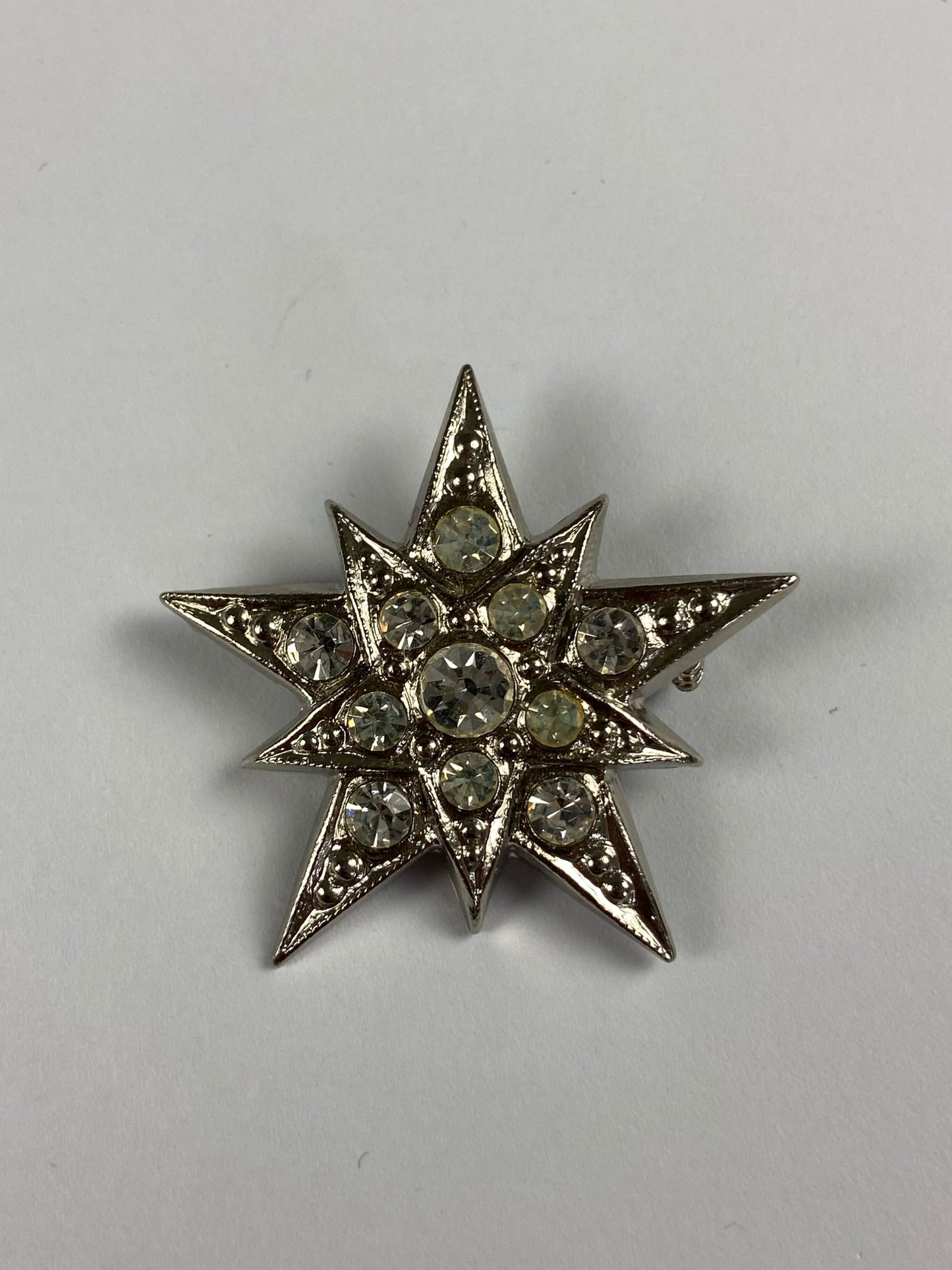 8652 Vintage Swarovski Kristallen Brosche 36mm