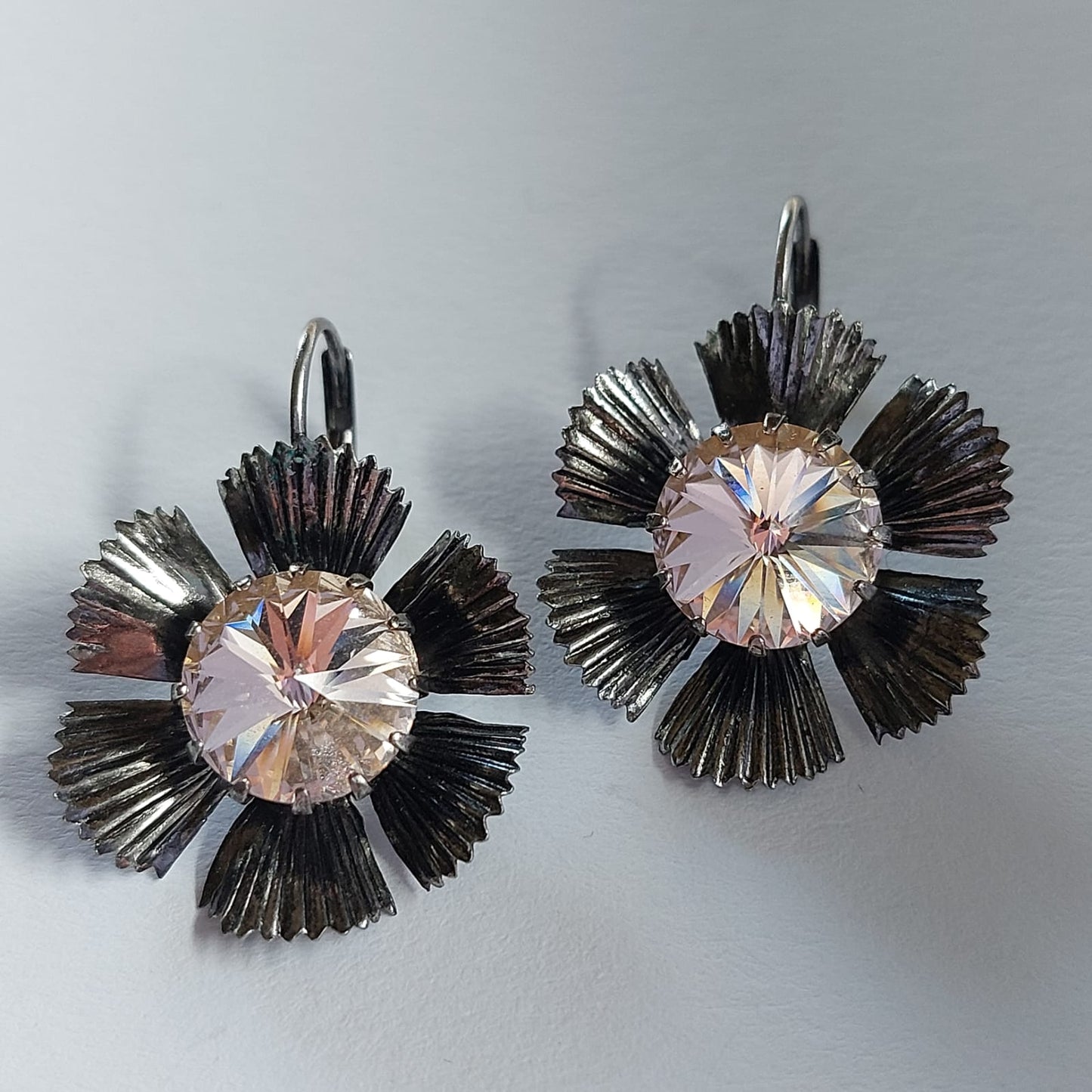 3533 Vintage-Ohrringe mit Swarovski Kristallen 30mm