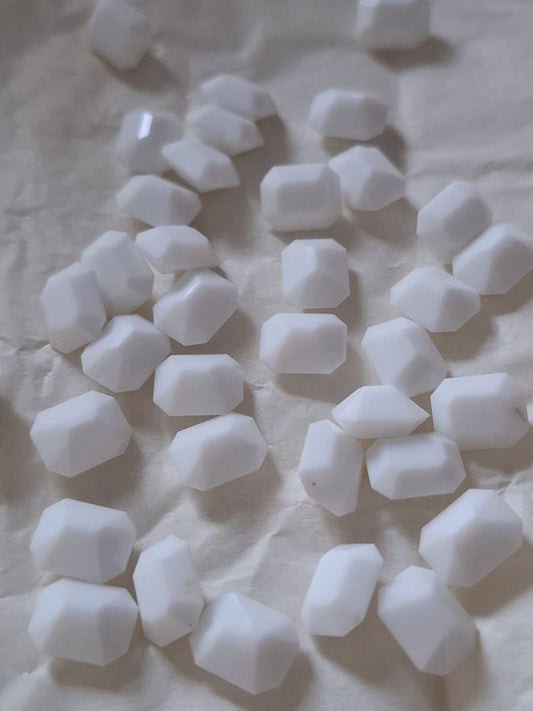 Swarovski® Fancy Vintage Octagon Chalkwhite Unfoiled 10mm