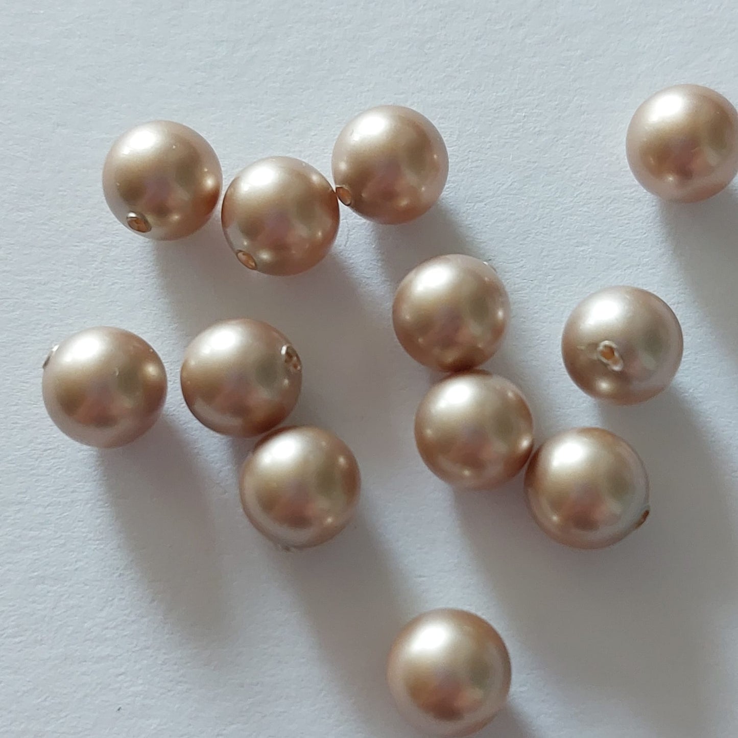 Swarovski® Pearl Powder Almond Pearl 8mm