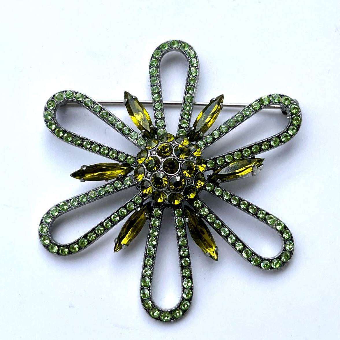 8451 Vintage Blumen Swarovski Kristallen Brosche 70mm