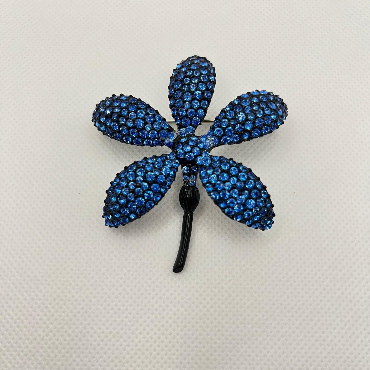 8782 Vintage Swarovski Kristallen Brosche 62mm