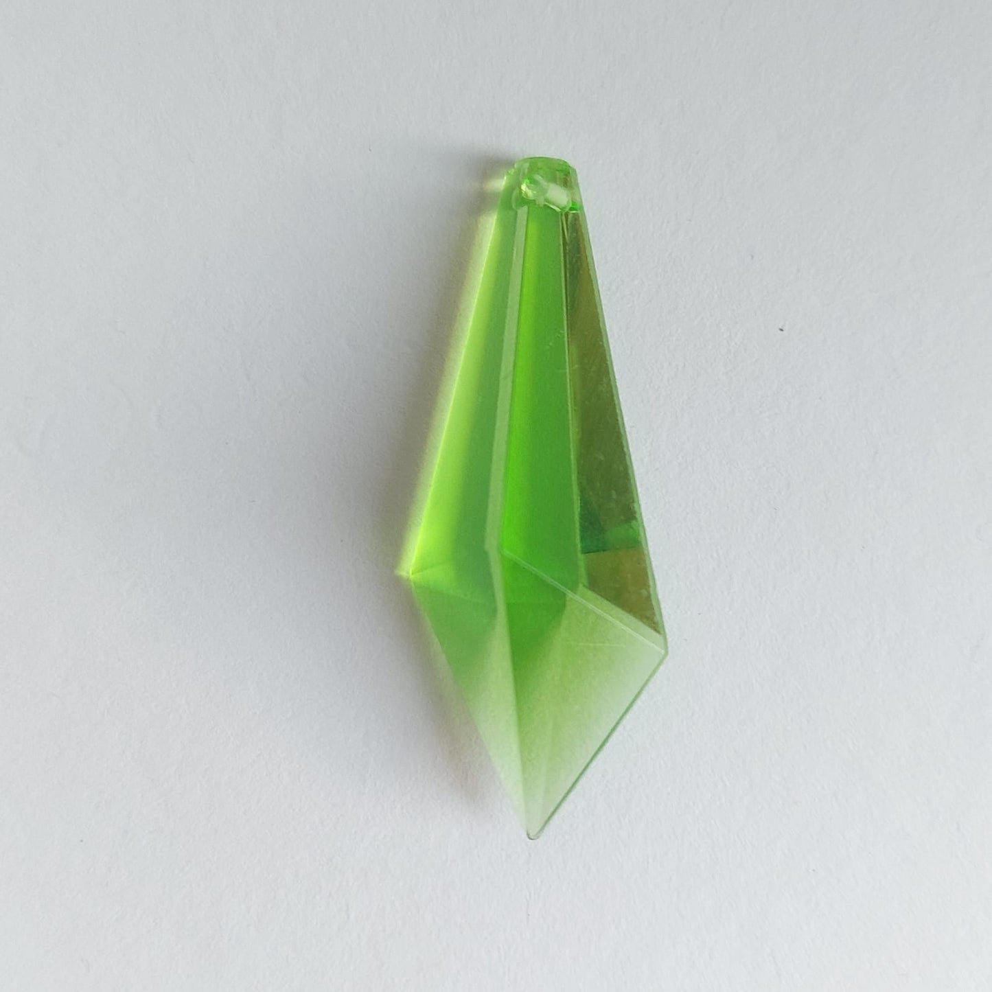 5542 Vintage Crystal Poly Spike Anhänger Peridot 39mm