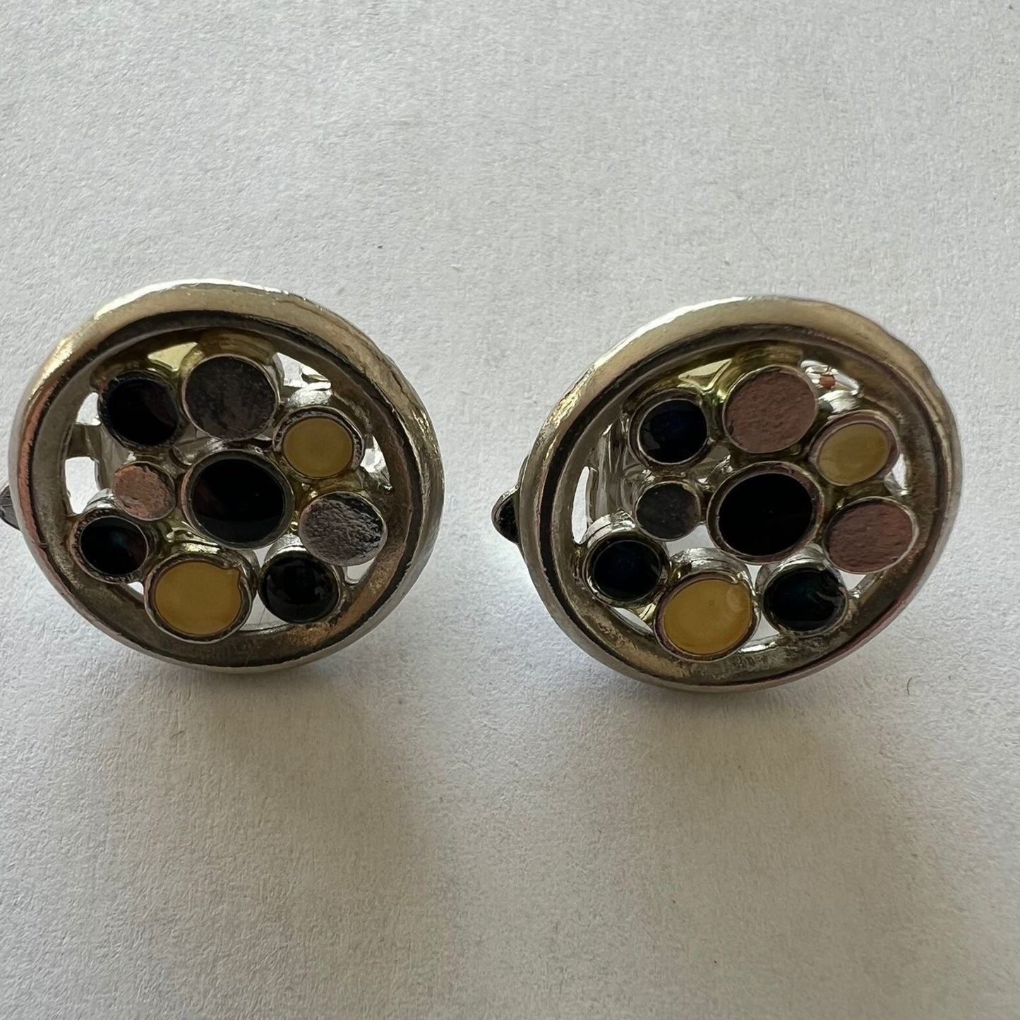 3020 Vintage Emaille Ohrclip 21mm