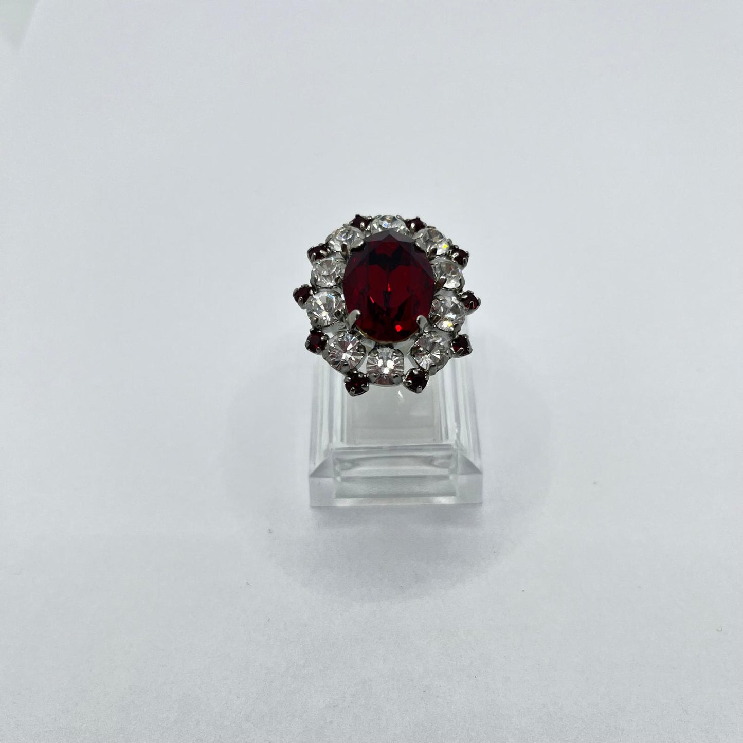 9657 Vintage Swarovski Kristallen Ring 30mm
