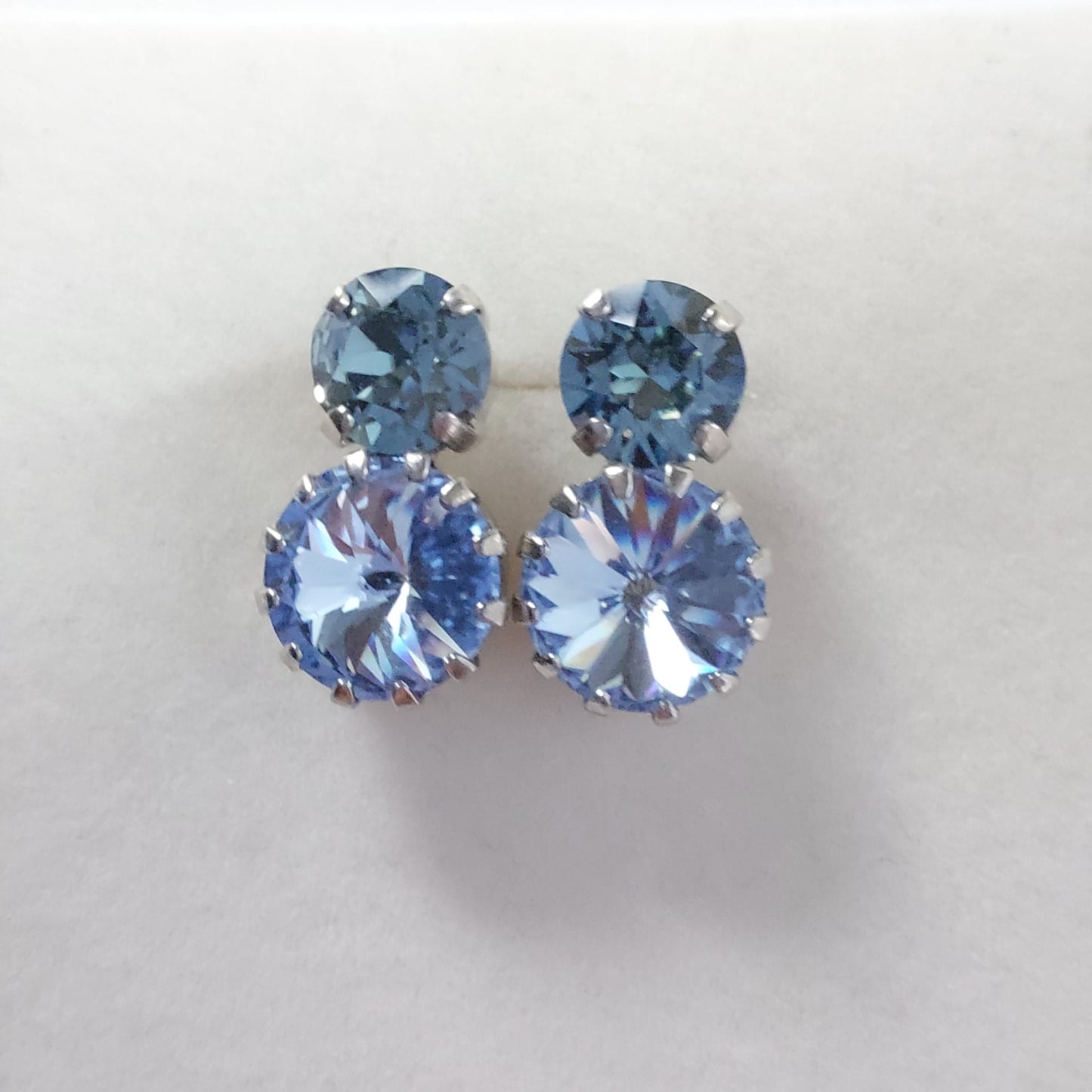 3450 Vintage-Ohrringe mit Swarovski Kristallen 18mm