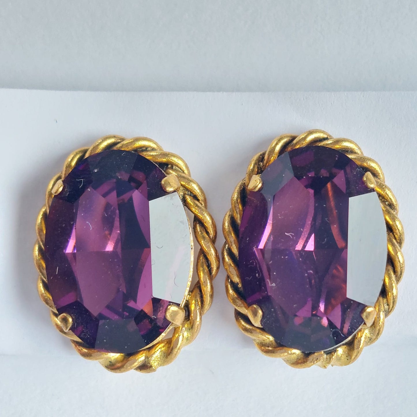 3729 Vintage Ohrclips, besetzt mit Swarovski-Kristallen 20x16mm