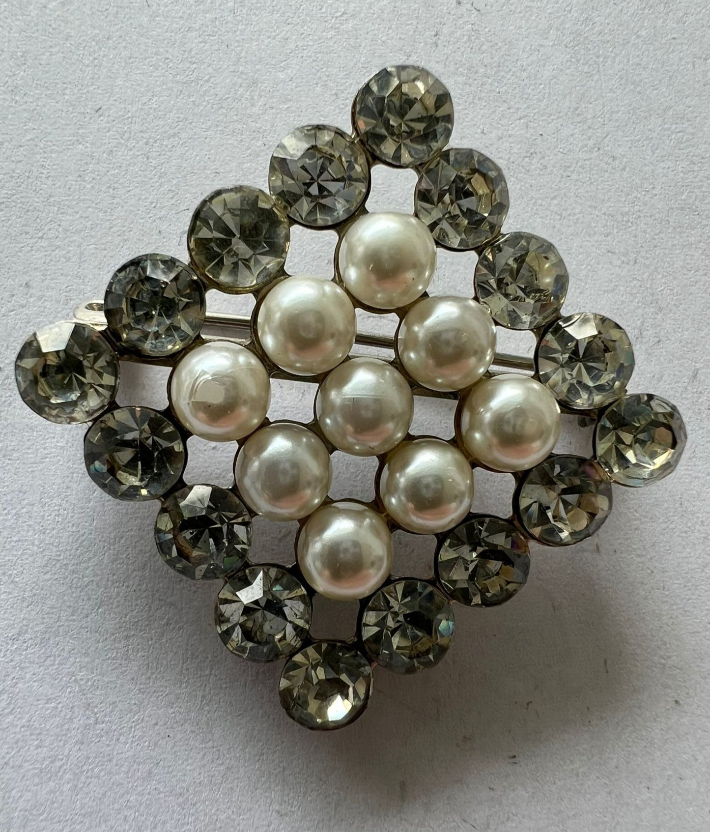 8516 Vintage Swarovski Kristallen Brosche 45mm