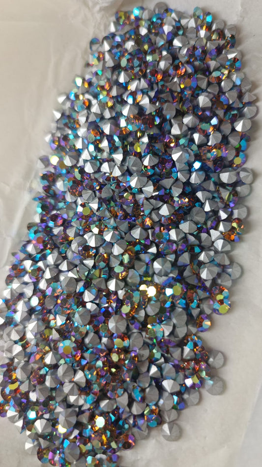 Swarovski® Chaton Vintage Light Colorado Topaz Aurore Boreale Silver Foiled SS19