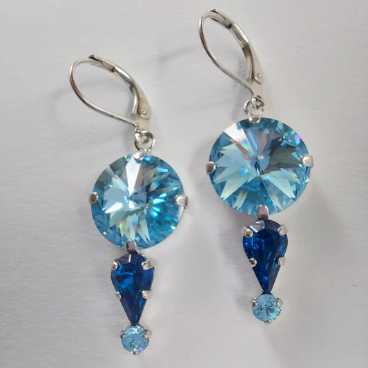 3596 Vintage Ohrringe mit Swarovski Kristallen 45mm
