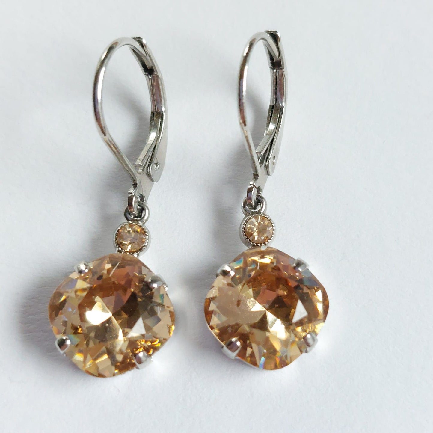 3602 Vintage Ohrringe mit Swarovski Kristallen 30mm