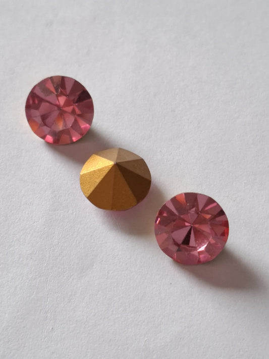 Swarovski® Vintage Chaton Rose Gold Foiled SS48