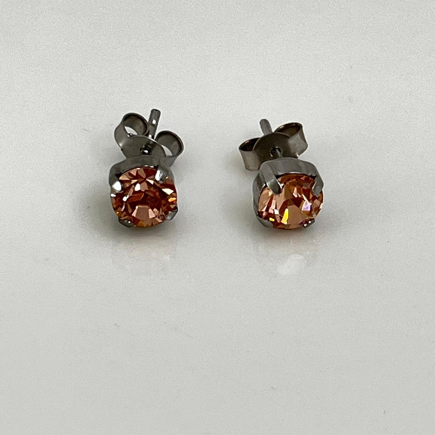30336 Vintage Swarovski Kristallen Ohrstecker 5mm