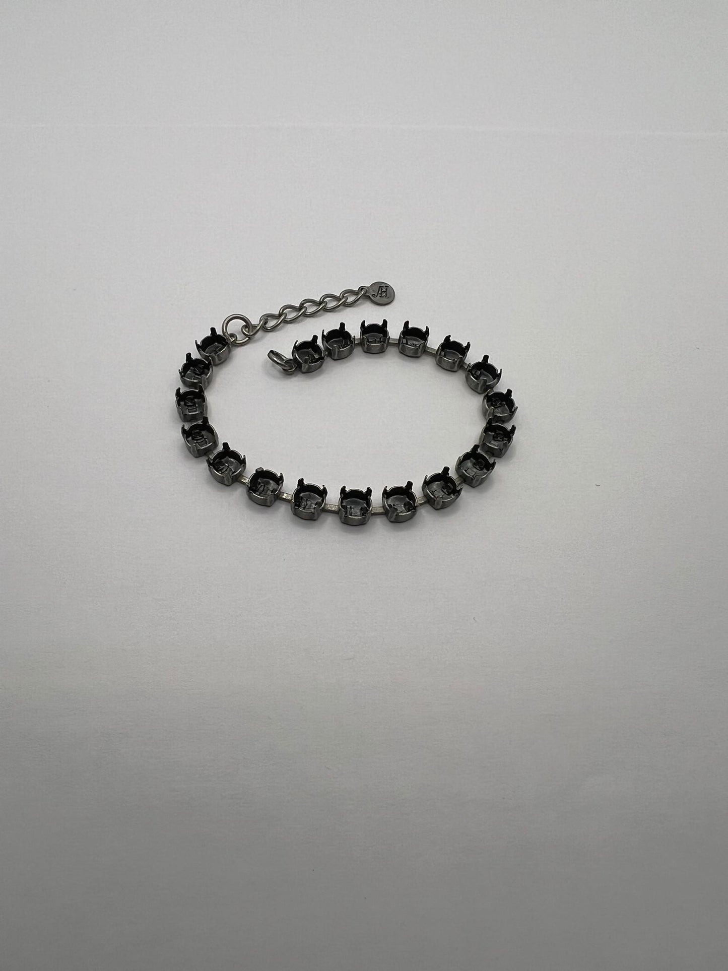 7075 Vintage leerer Armband zum Befüllen mit Swarovski Kristallen 15cm