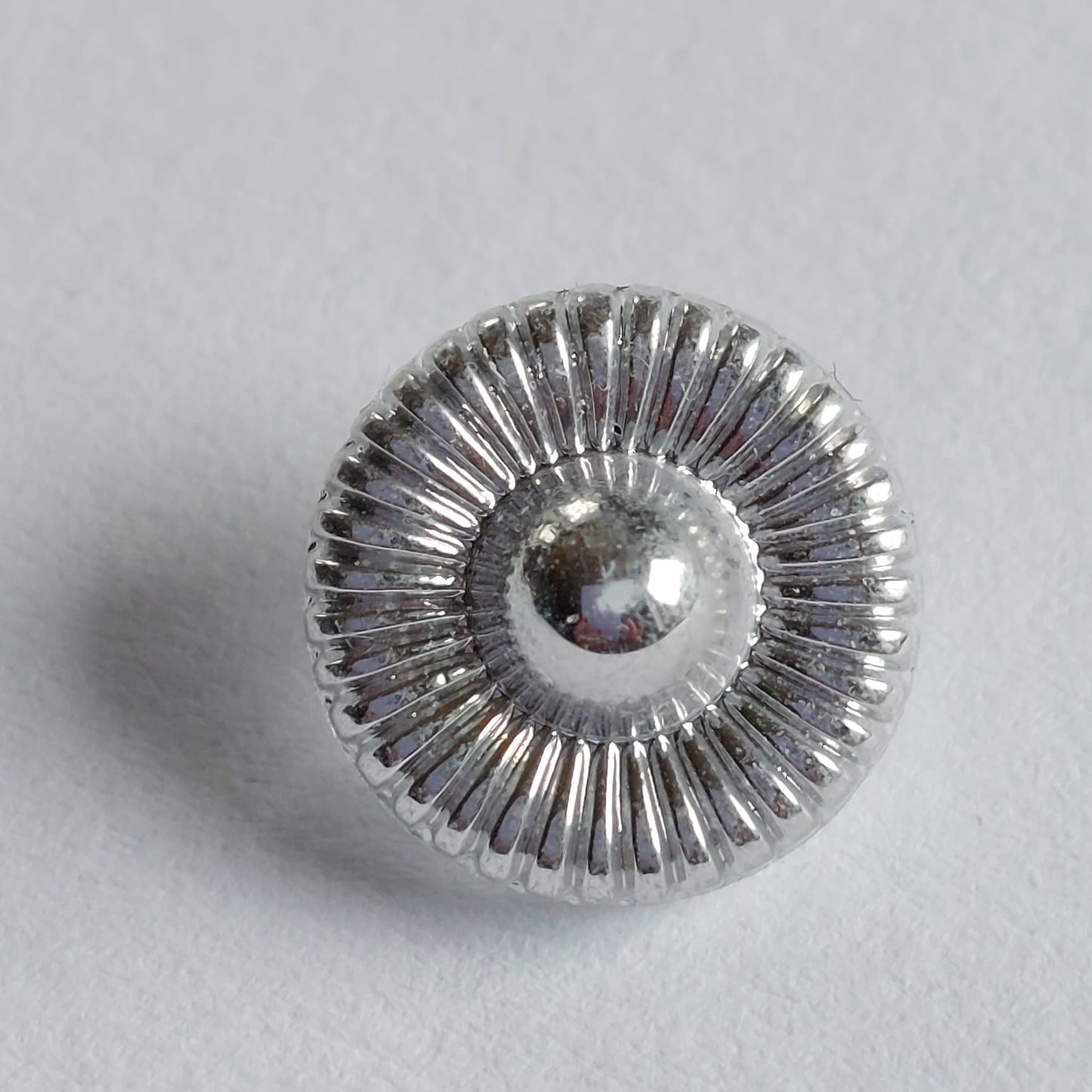 4303 Knopfe mit Swarovski Kristallen 13.5mm
