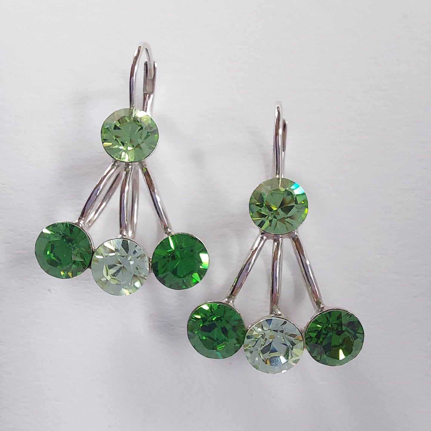 3587 Vintage Ohrringe mit Swarovski Kristallen 25mm