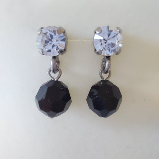 3765 Vintage Earring mit Swarovski Crystals