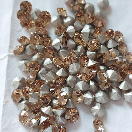 Swarovski® Chaton Light Colorado Topaz SS29