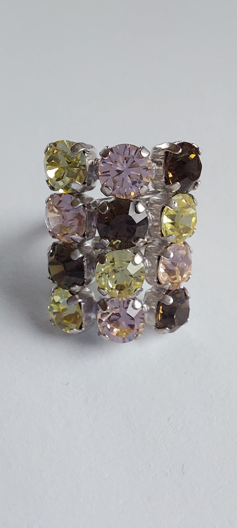 9922 Vintage Ring made with Swarovski Kristallen 25x20mm