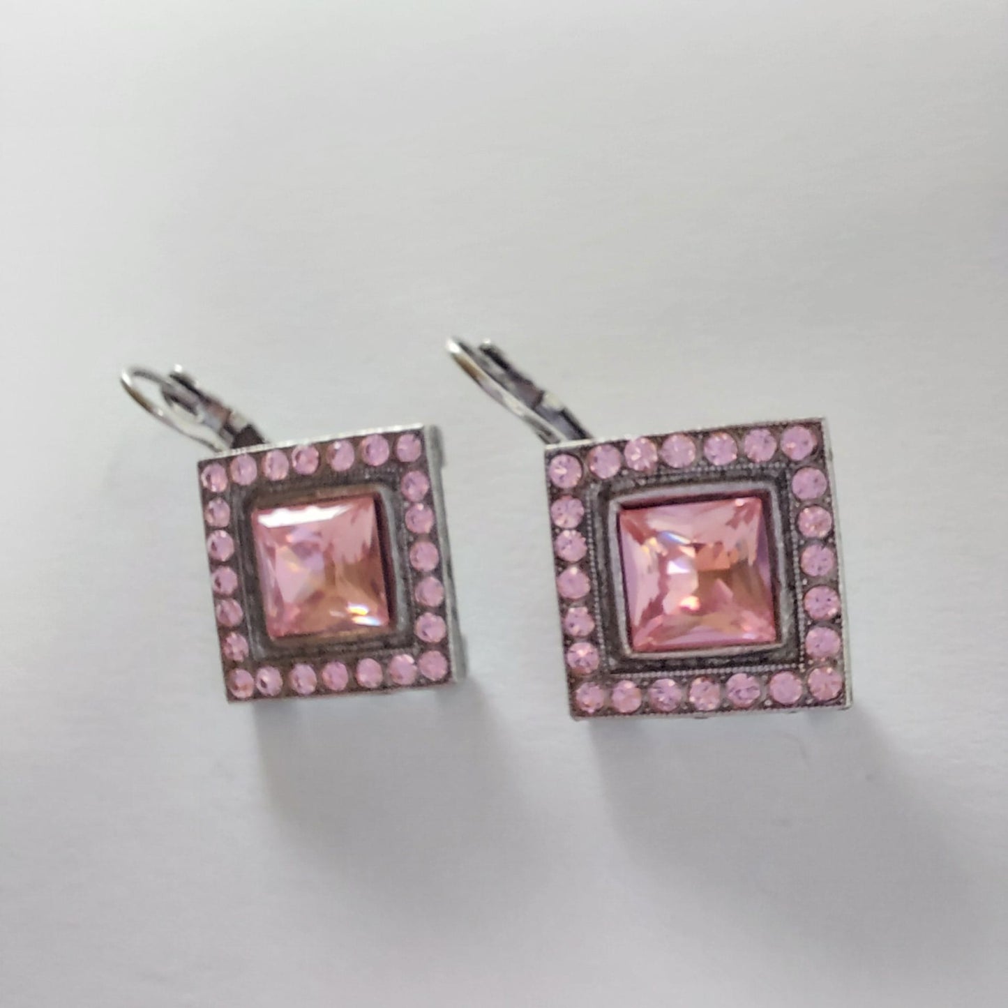 3564 Vintage Ohrringe mit Swarovski Kristallen 30mm