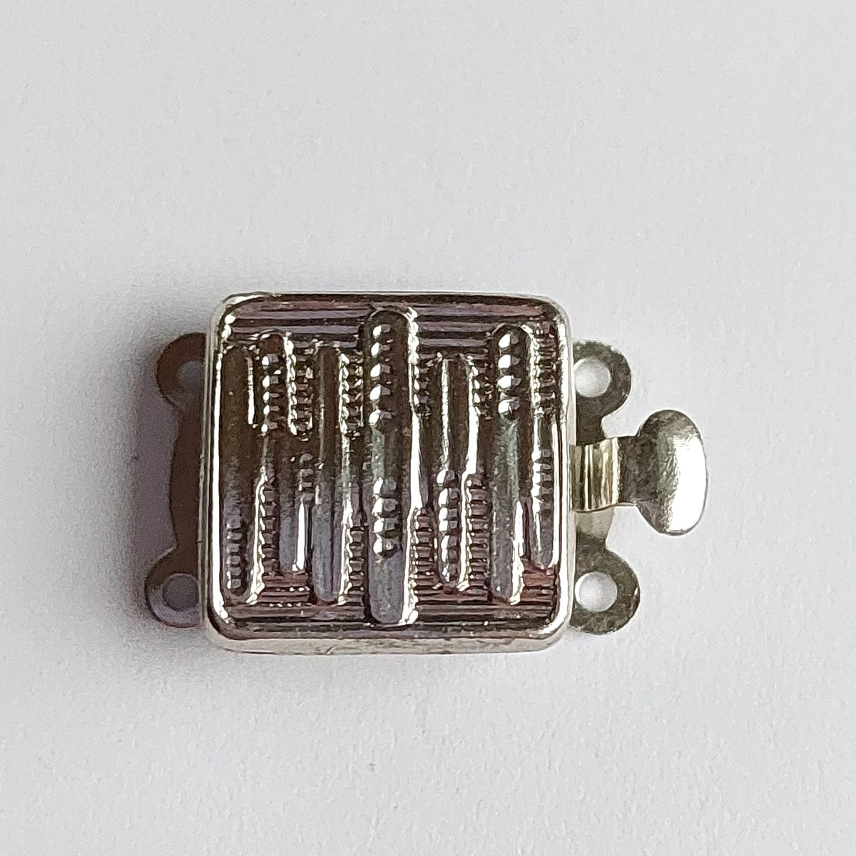 5611 Vintage Federverschluss 20mm
