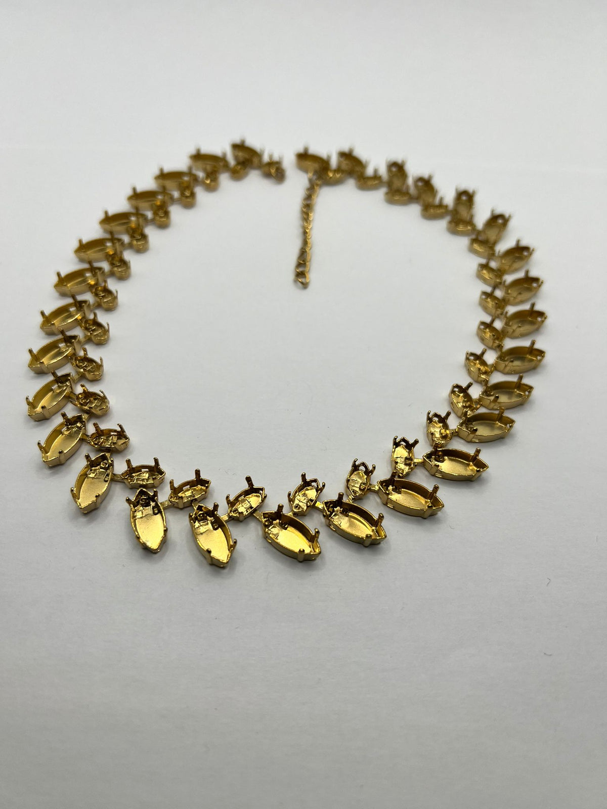 6380 Vintage Leerer DIY Collier zum Befüllen mit Swarovski Kristallen 40cm