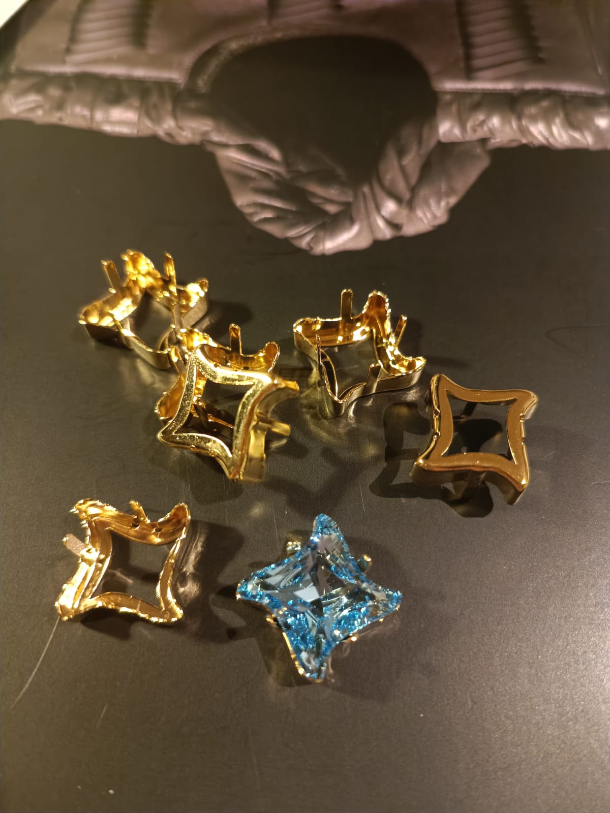 Swarovski® Fassung Twister Gold 17mm